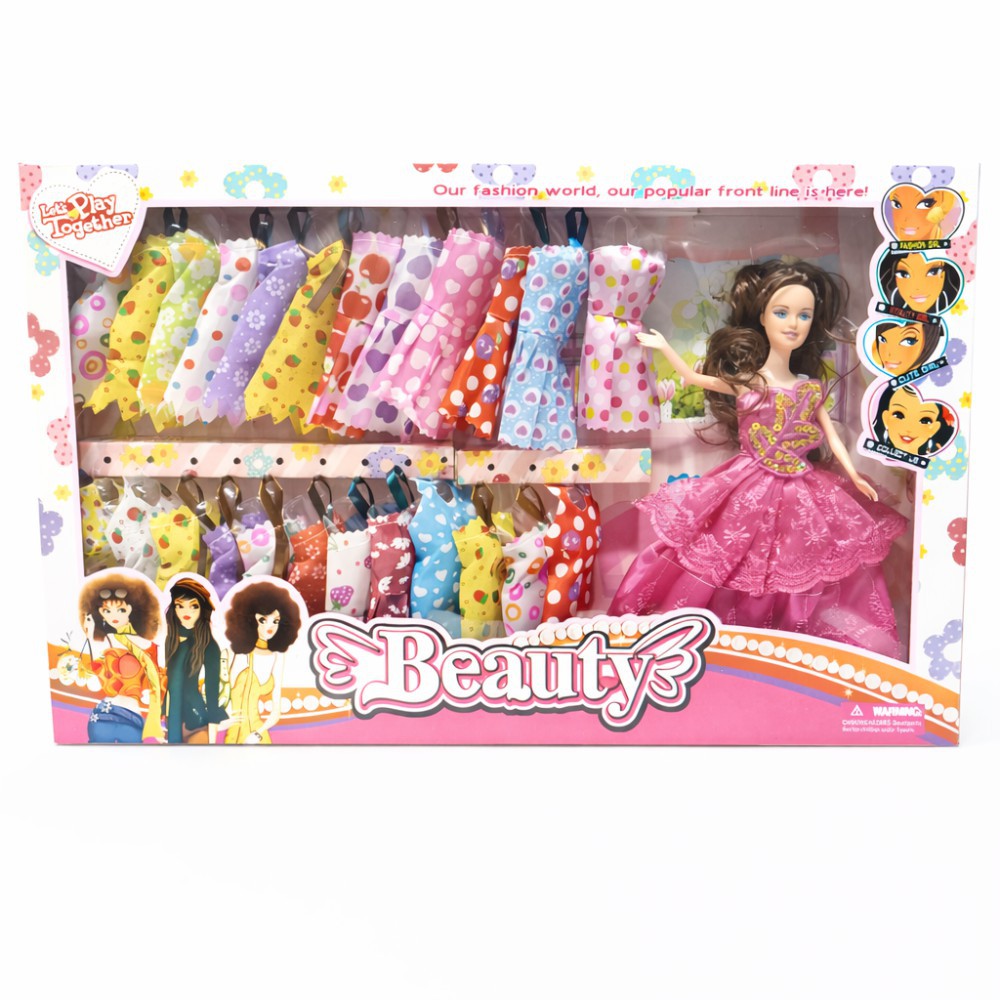 Muñeca c/vestidos en caja 39-66510 Ref. 66